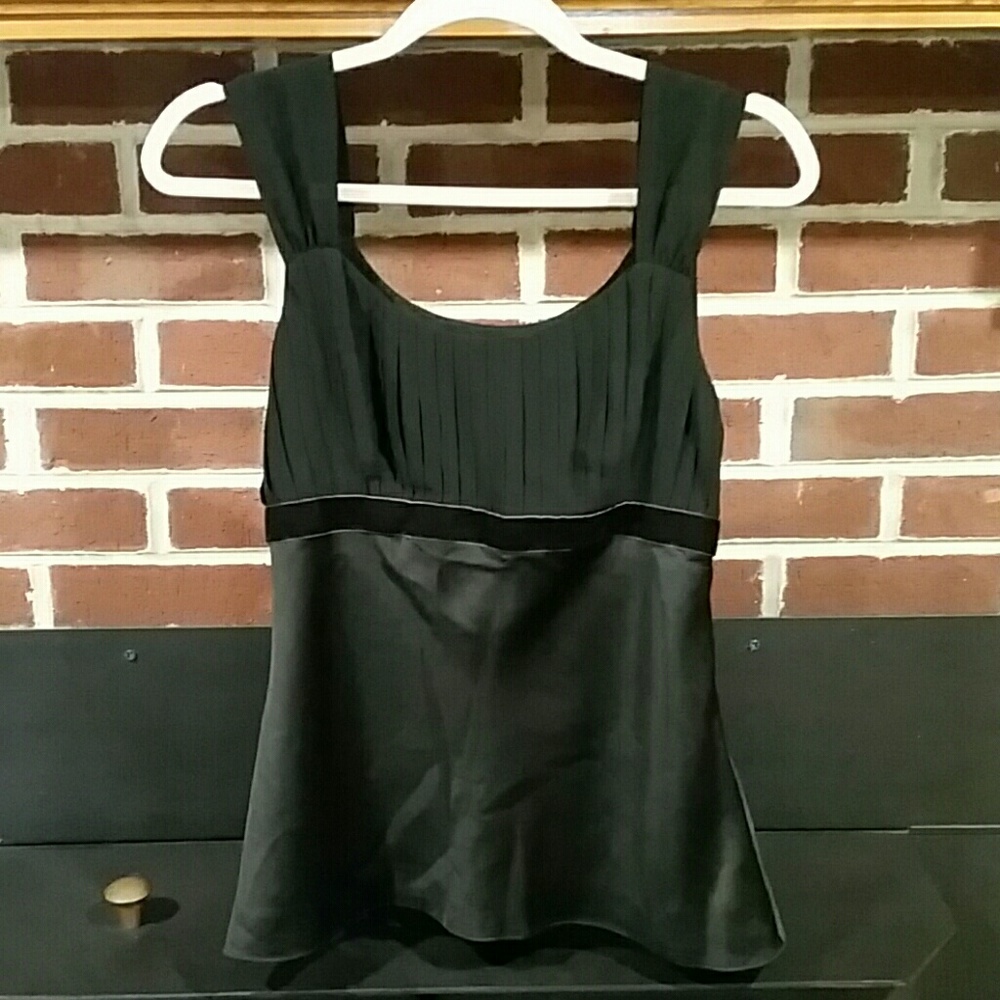 LOFT Sleeveless Blouse